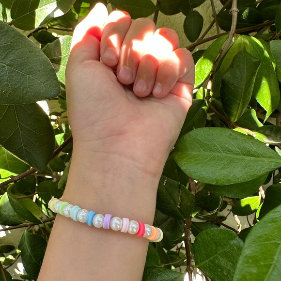 Gorgtastic - Picture 3 of 6